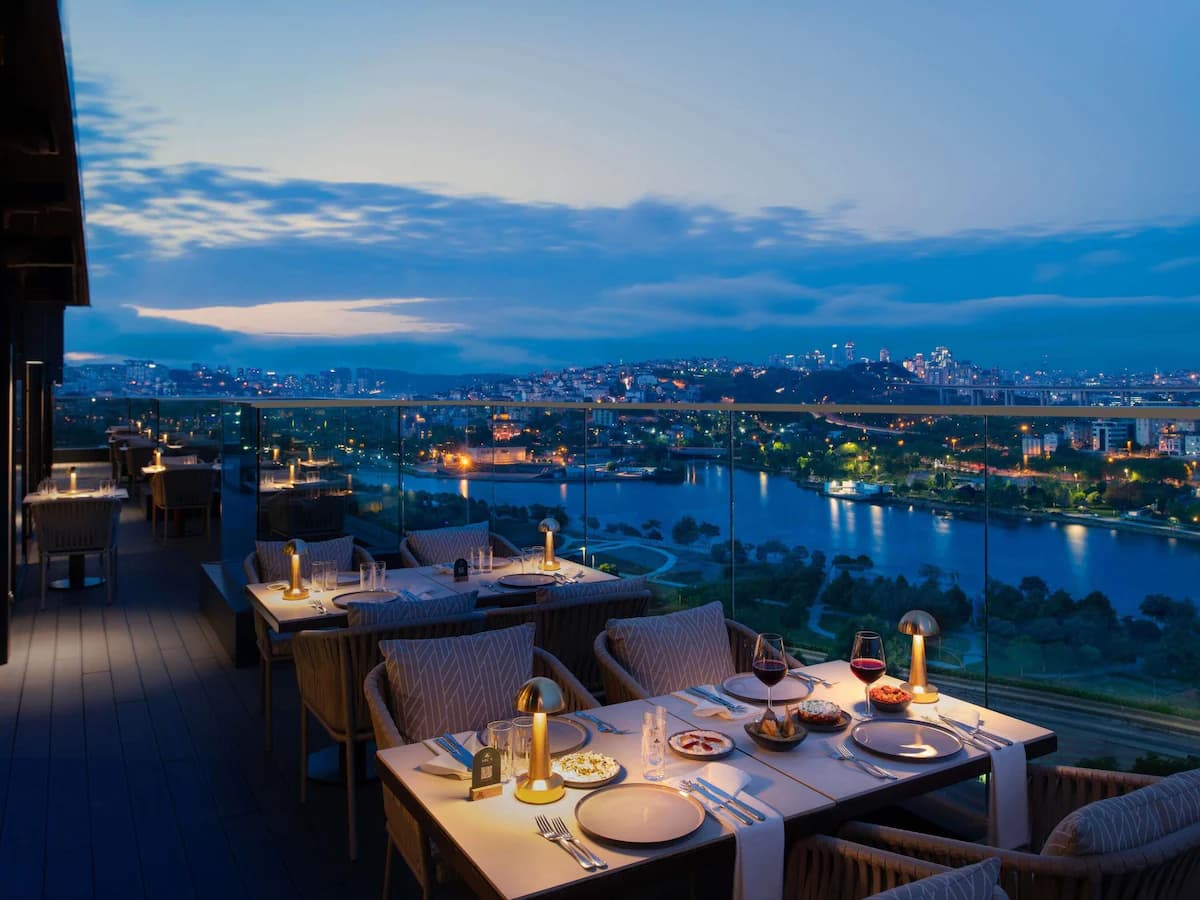Mövenpick Hotel Golden Horn - 3